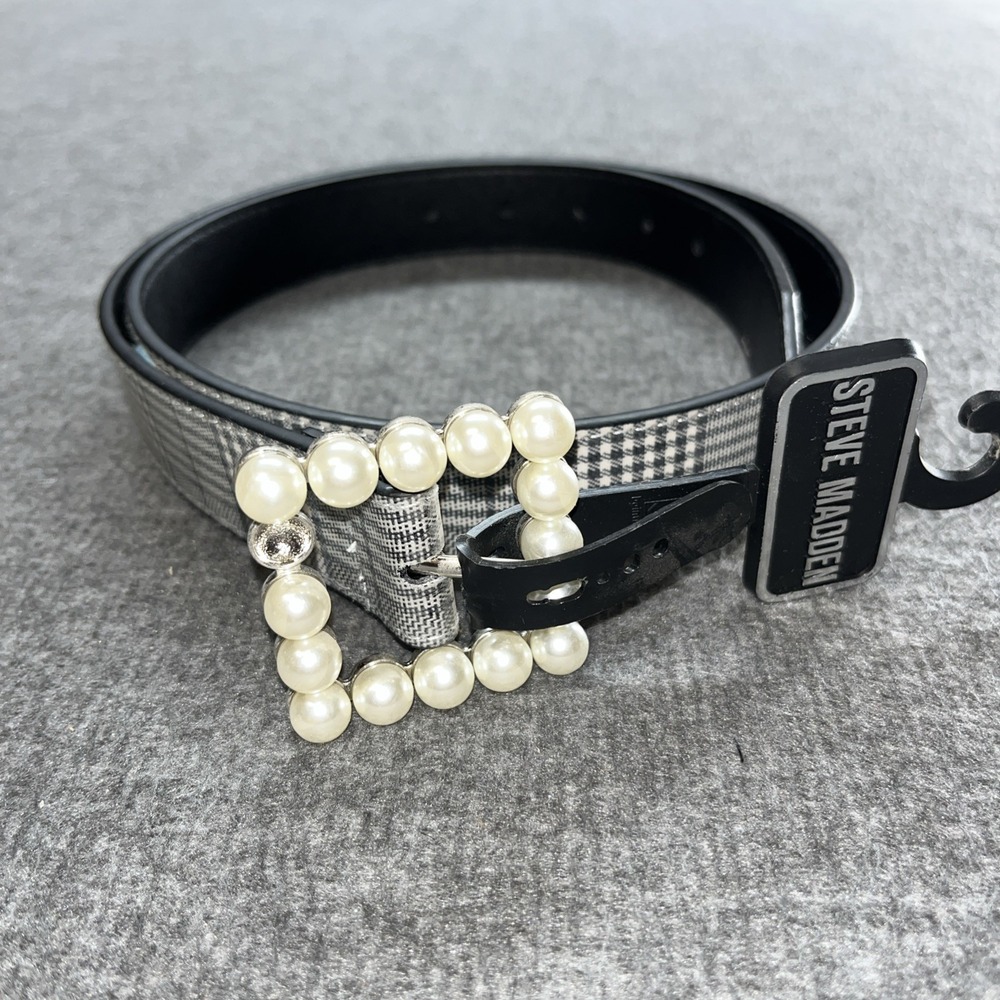 Steve Madden Women's Plaid & Imitation Pearl Belt White Medium NWT! $38